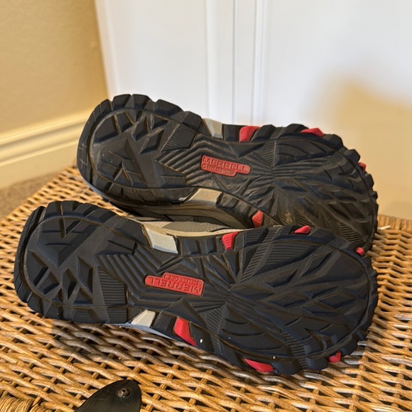 Kids' Merrell Athletic and Hiking Shoes - Picture 5 of 5